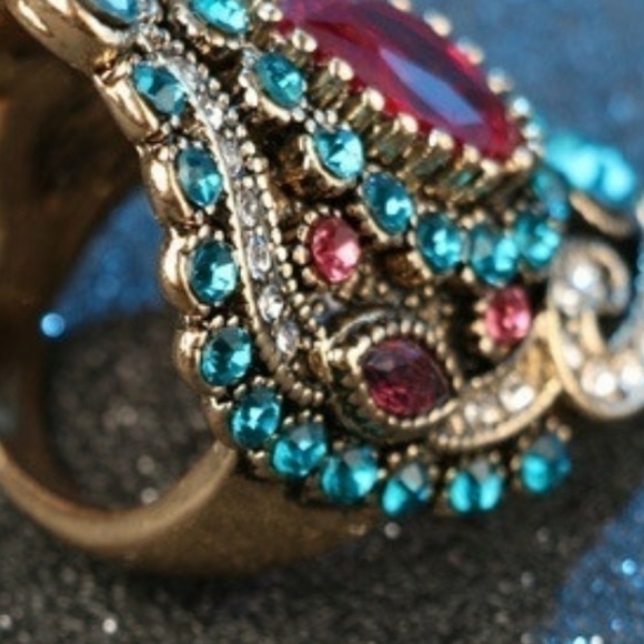 🔥LAST!🔥90s INSPIRED GOLD PLATED VEGA RING! - Picture 3 of 8